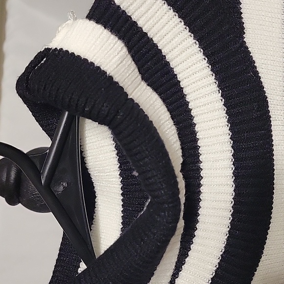 Black and White Striped Sweater - Picture 2 of 3